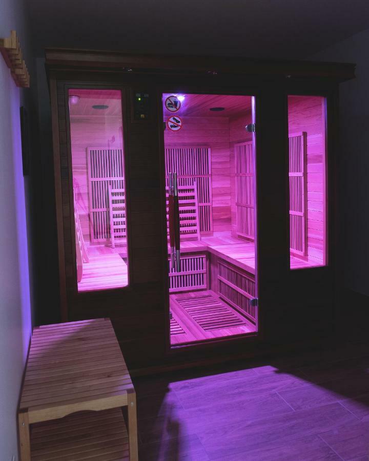 Au Chalet Des Quatre Saisons Ax-les-Thermes Bagian luar foto